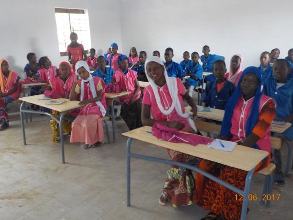 Studenti_Scuola_Ogo2_Senegal_Losone_Comune